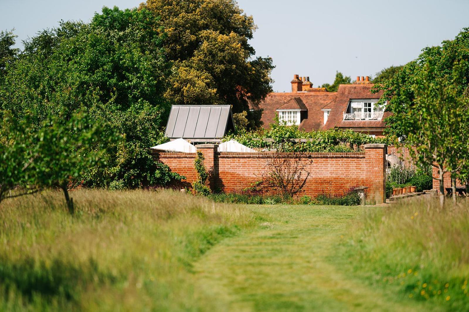Chewton Glen Hotel - An Iconic Luxury Hotel Нью-Мілтон Екстер'єр фото