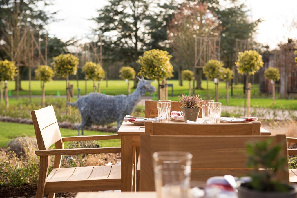 Chewton Glen Hotel - An Iconic Luxury Hotel Нью-Мілтон Екстер'єр фото